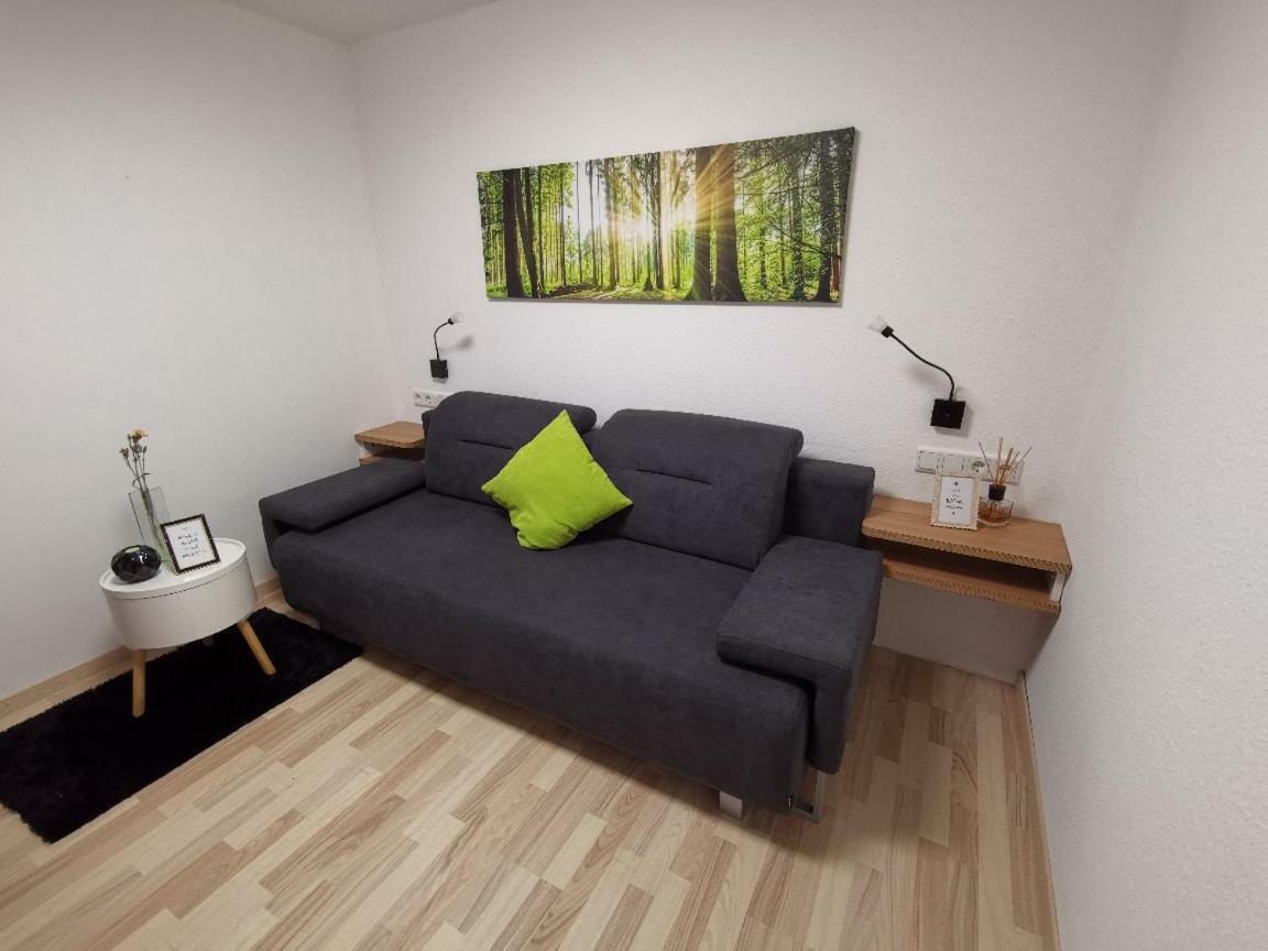 Einzelnwohnung Mit Eigenem Eingang Weingarten  Bagian luar foto
